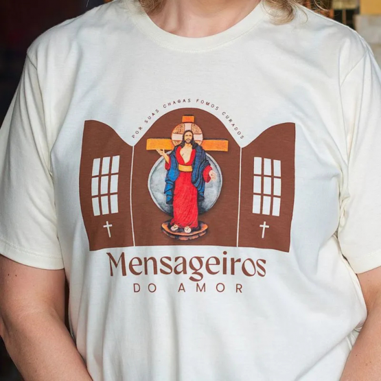 CAMISETA MENSAGEIROS DO AMOR - M