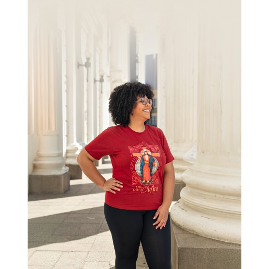 CAMISETA UNISSEX BORDÔ - JESUS DAS SANTAS CHAGAS - GG
