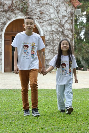 CAMISETA INFANTIL TURMA DO MANZOTTINHO BRANCA - 10 ANOS 